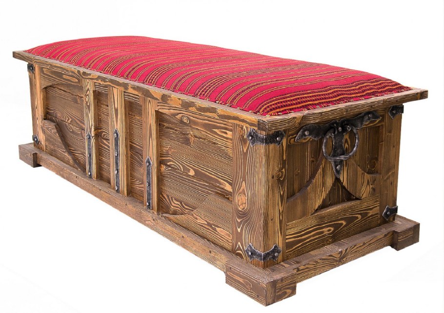 Сундук под старину