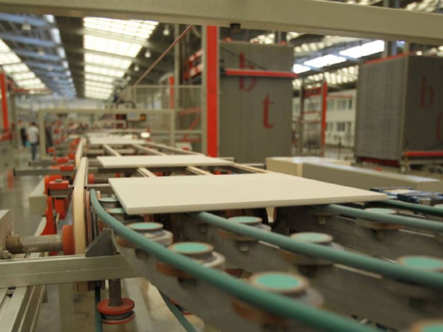 Цех производства керамической плитки