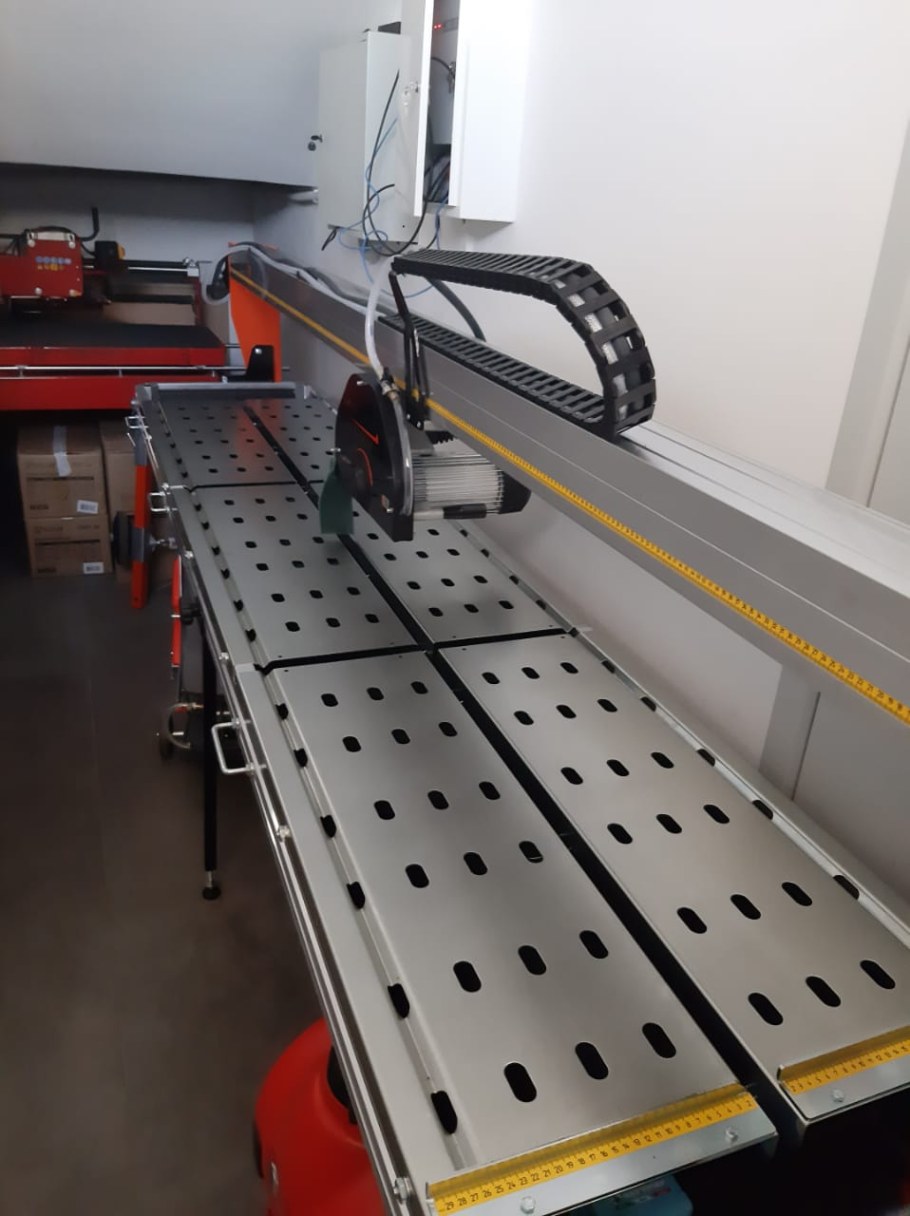 Услуги резки керамогранита