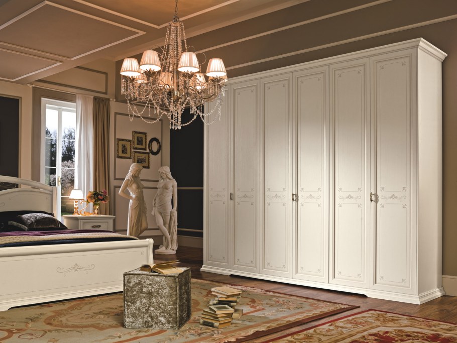 Afrodita Maronese шкаф