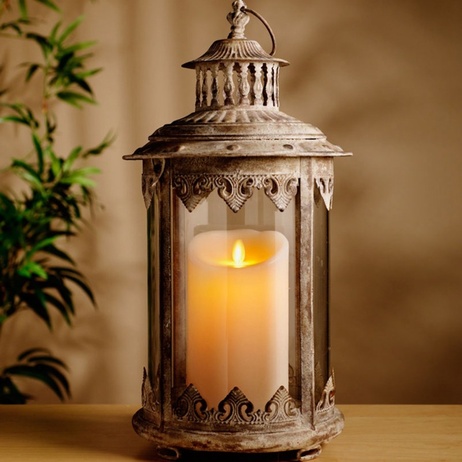 Фонарик со свечкой внутри