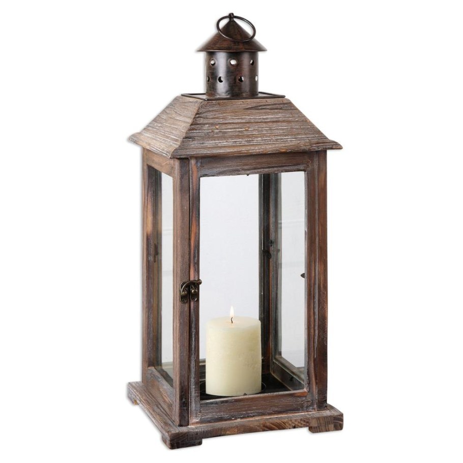 Деревянный фонарь для свечи