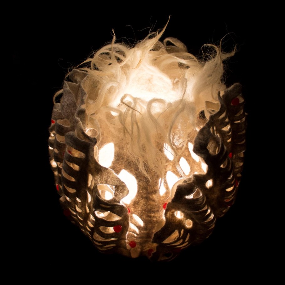 Светильники из шерсти