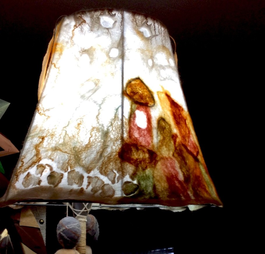 Абажур валяный