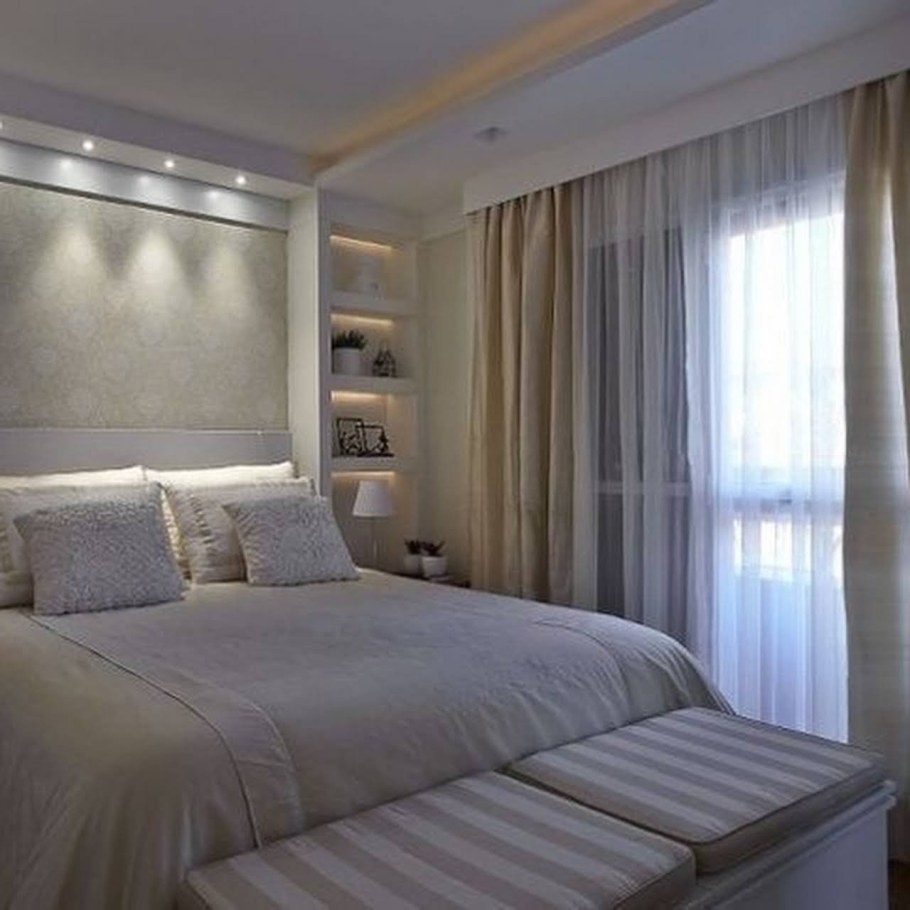 Полки из гипсокартона вмспальне