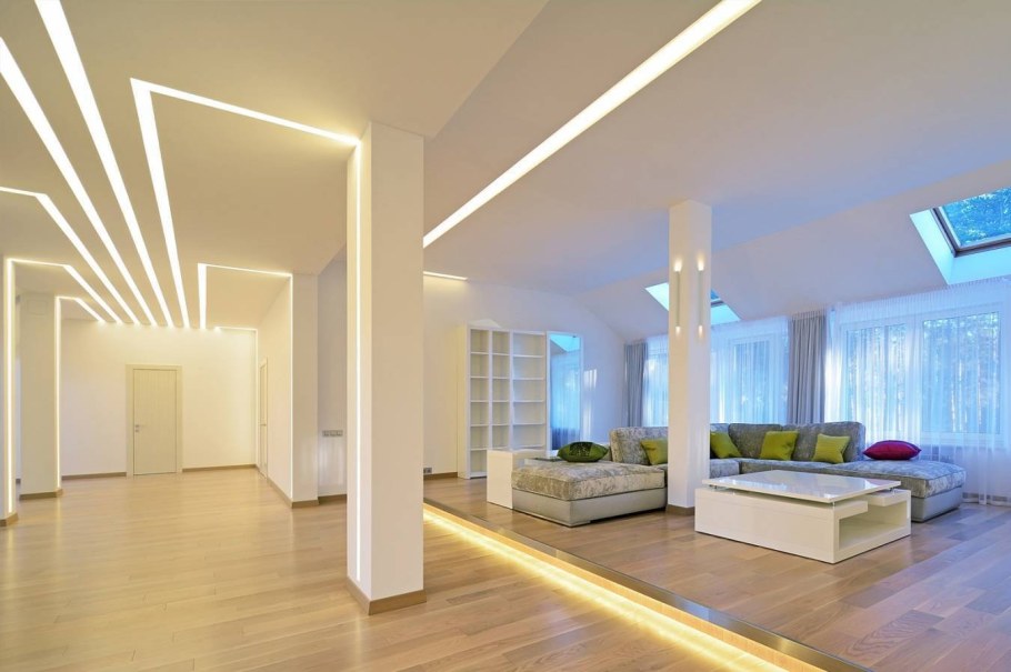 Светодиодная подсветка на мансарде