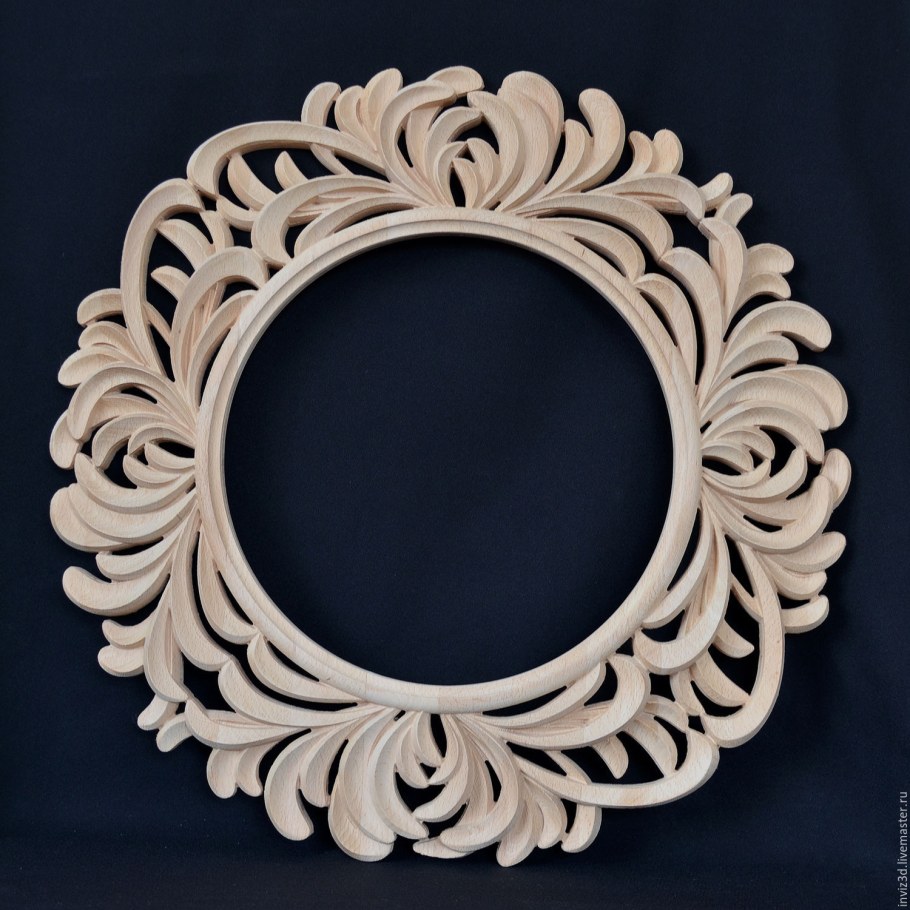 Резная рама для зеркала