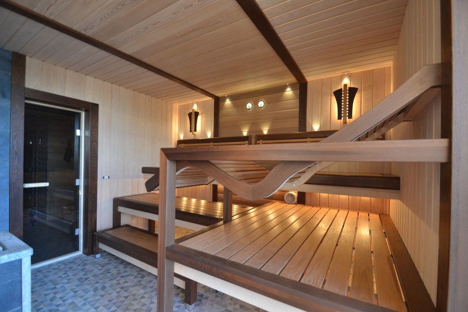 Двухуровневая парилка