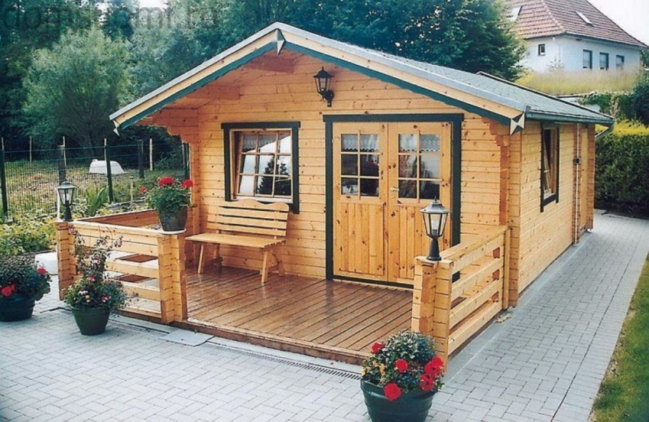 Маленькие домики из бруса для дачи
