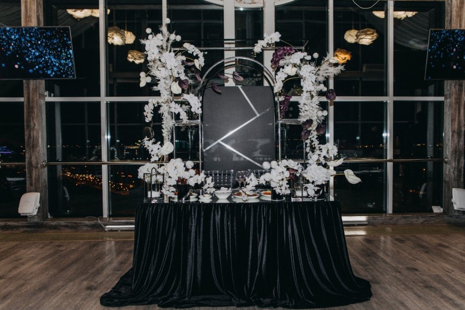 Черно белая свадьба