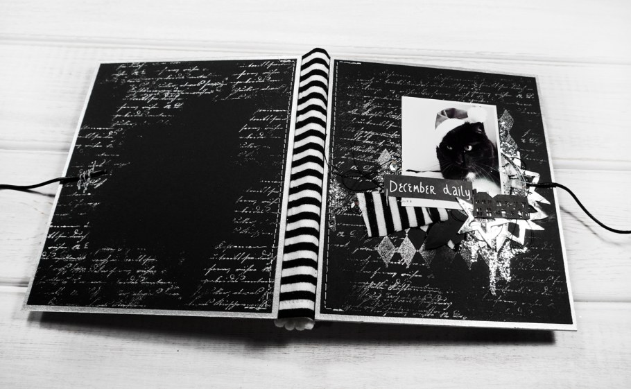 Оформление черного фотоальбома