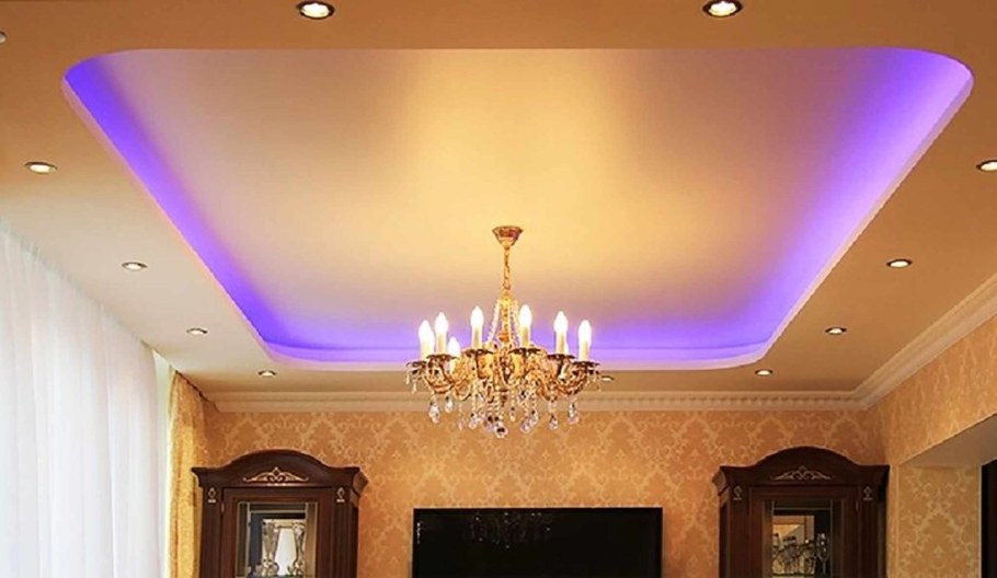 Натяжные двухуровневые потолки со светодиодной подсветкой в зале