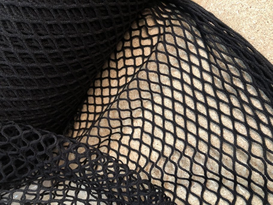 Ткань сеточка