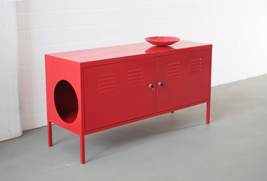 Красная железная тумба икеа