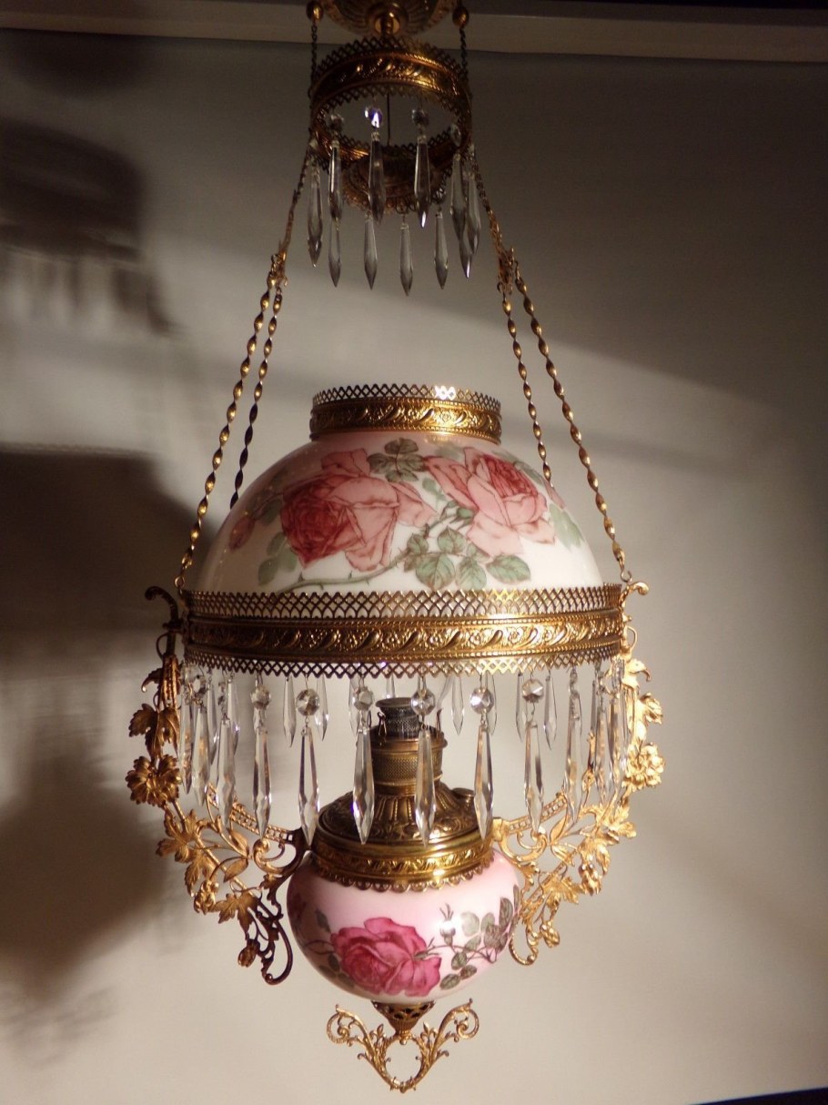 Старинные светильники