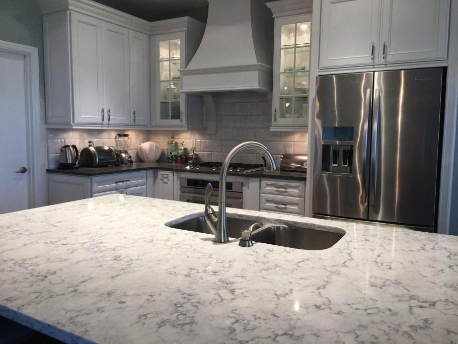 Алладин столешница кедр