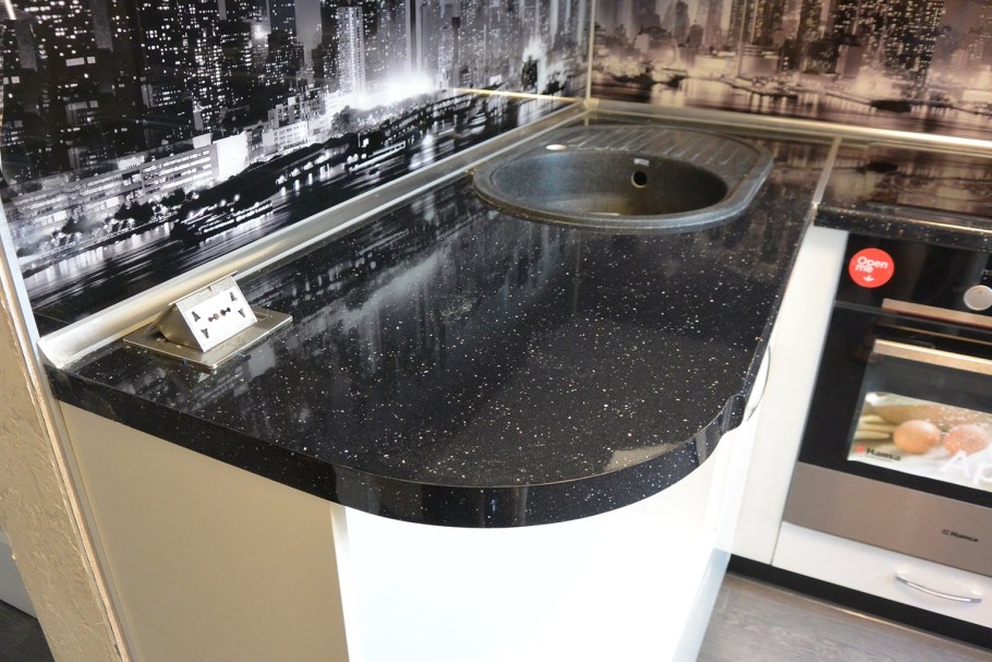 Столешница Скиф Искра черная глянец