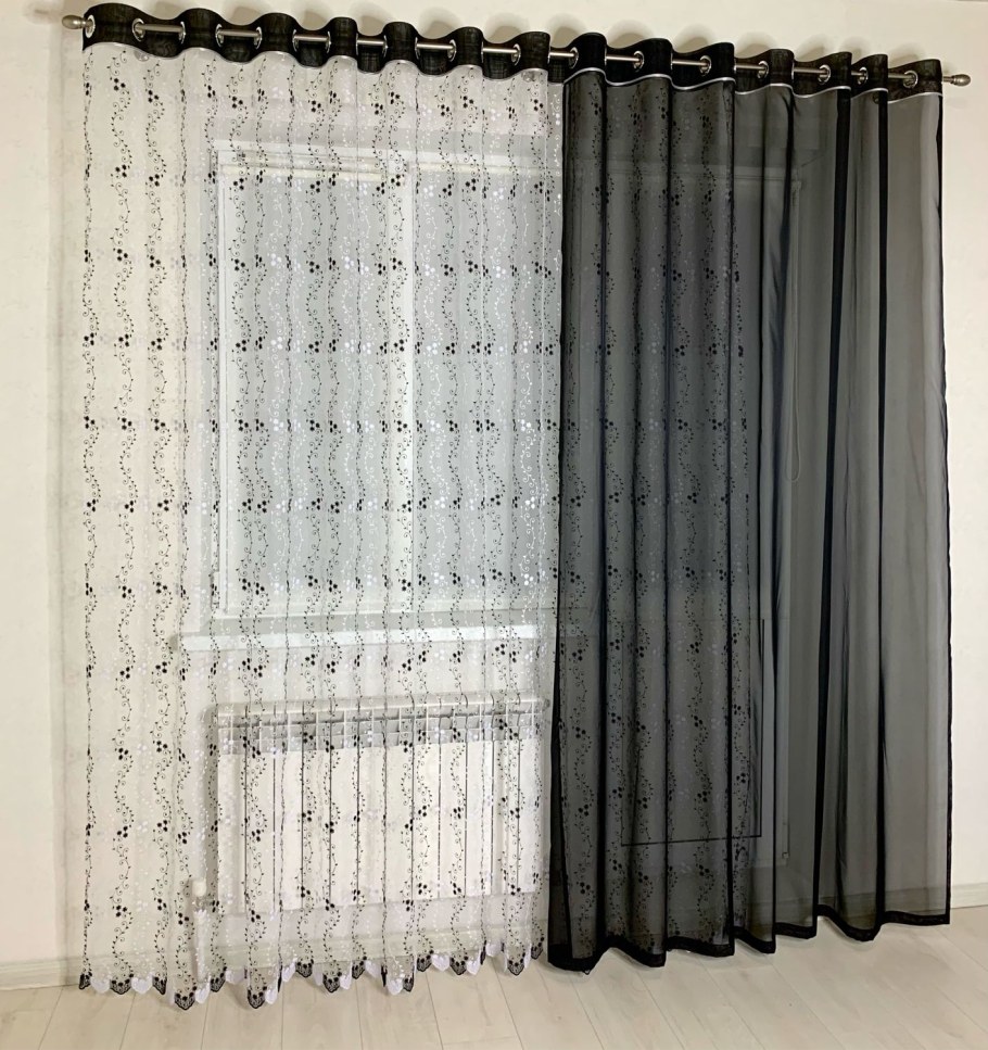 Шторы на люверсах в гостиную