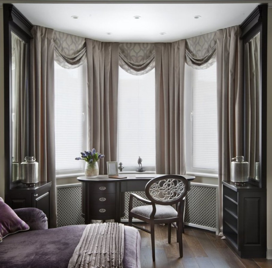 Гостиная с эркером в стиле Неоклассика