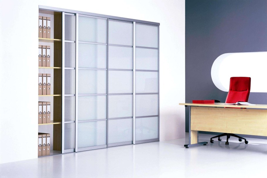 Шкаф купе в офис
