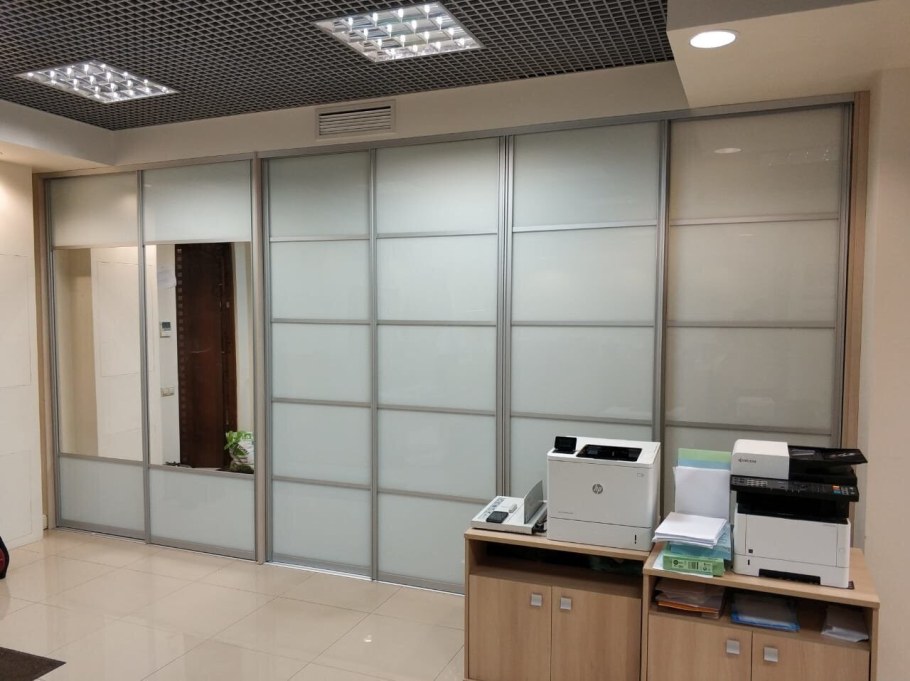 Шкаф купе в офис