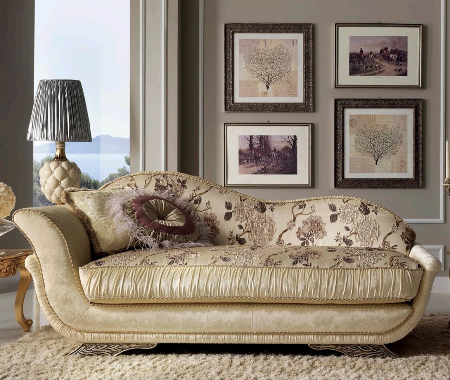 Софа оттоманка Италия