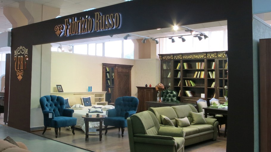 Интерьер мебельного магазина