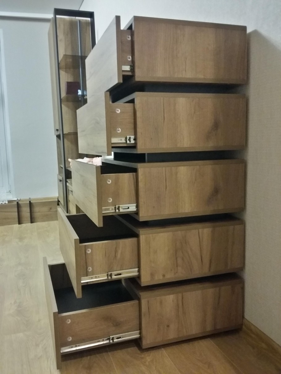 Комод ГМФ к6 nature цвет дуб табачный Craft/черный