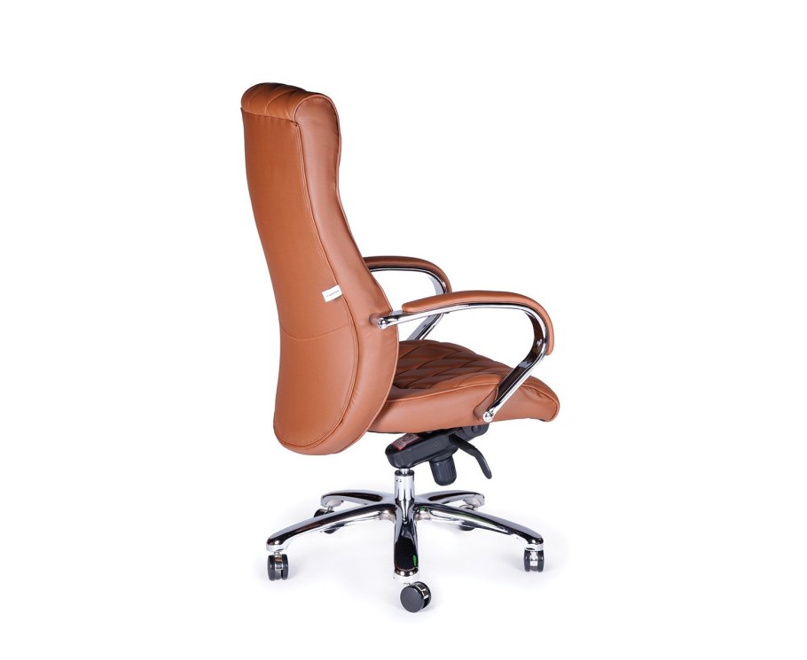Кресло для руководителя Bond