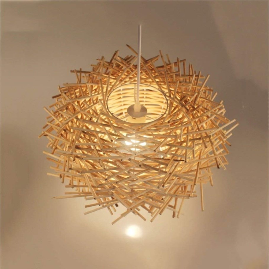 Абажур из деревянных палочек