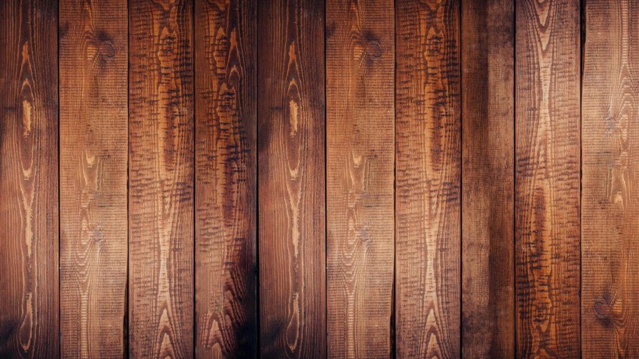 Деревянная стена