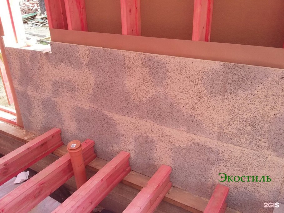 Стена из фибролитовой плиты