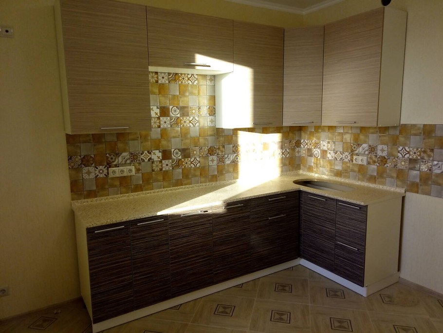 Базис вудлайн кухня