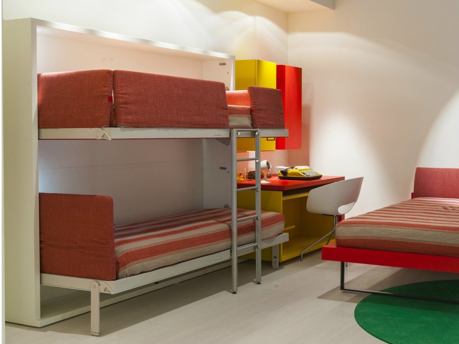 Двухъярусная кровать трансформер для двоих детей