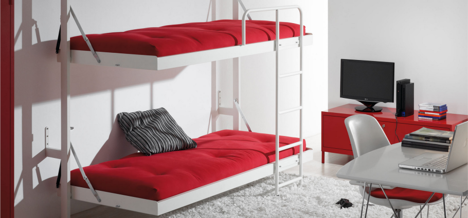 Двухэтажная складная кровать