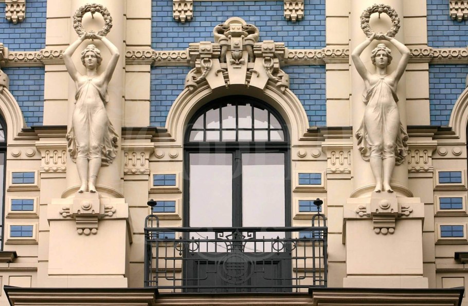 Дом югендстиль Эйзенштейн в Риге