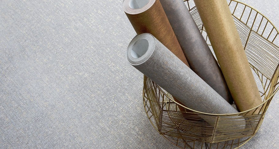 Рулоны обоев для стен