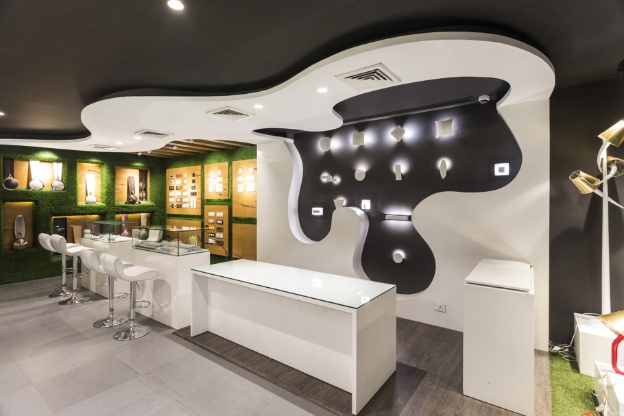 Магазин осветительных приборов