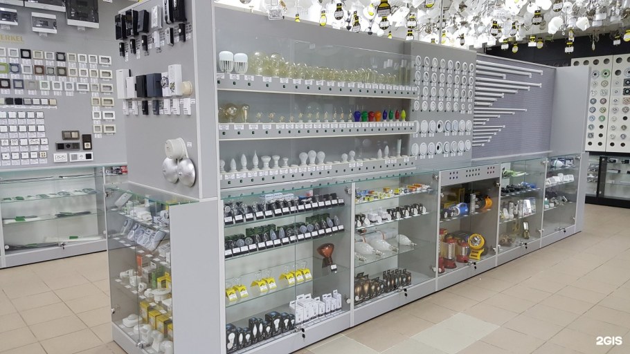 Витрина магазина электротоваров