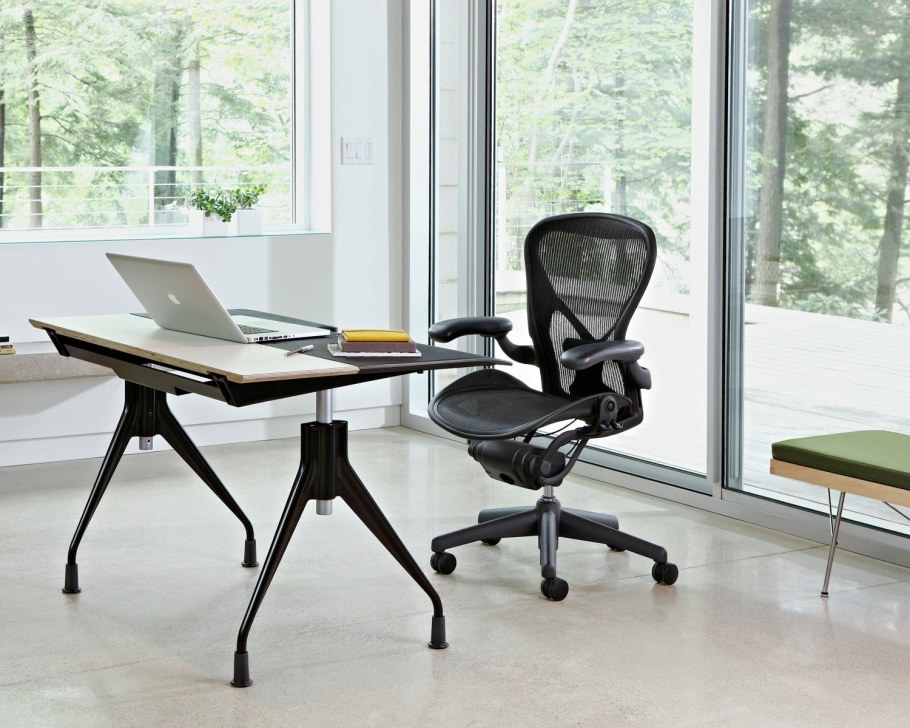 Ортопедический стул Herman Miller