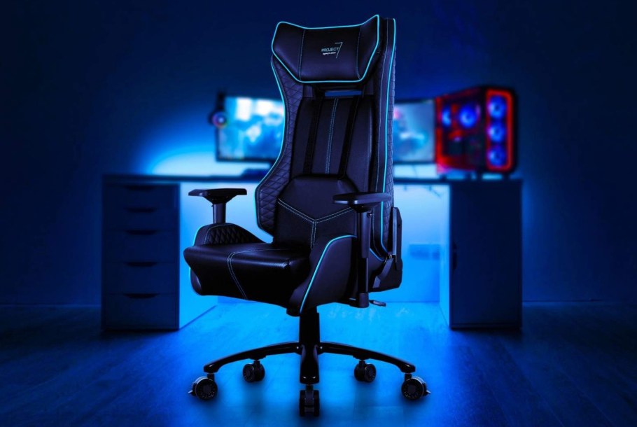 Геймерские кресла красно- синие