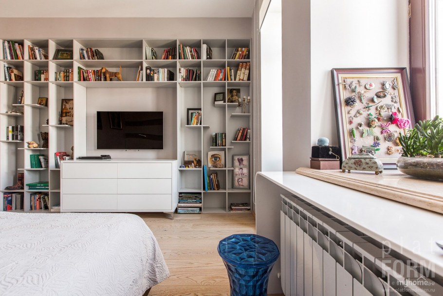 Стеллаж в спальне интерьер