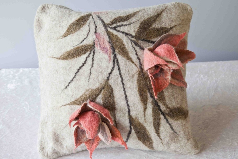 Валяные наволочки для подушек