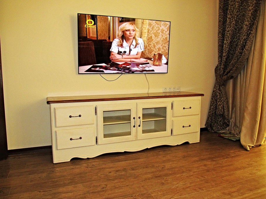 ТВ тумба в стиле Прованс