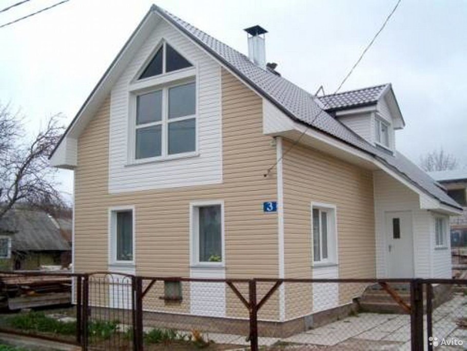 Коттедж обшитый сайдингом