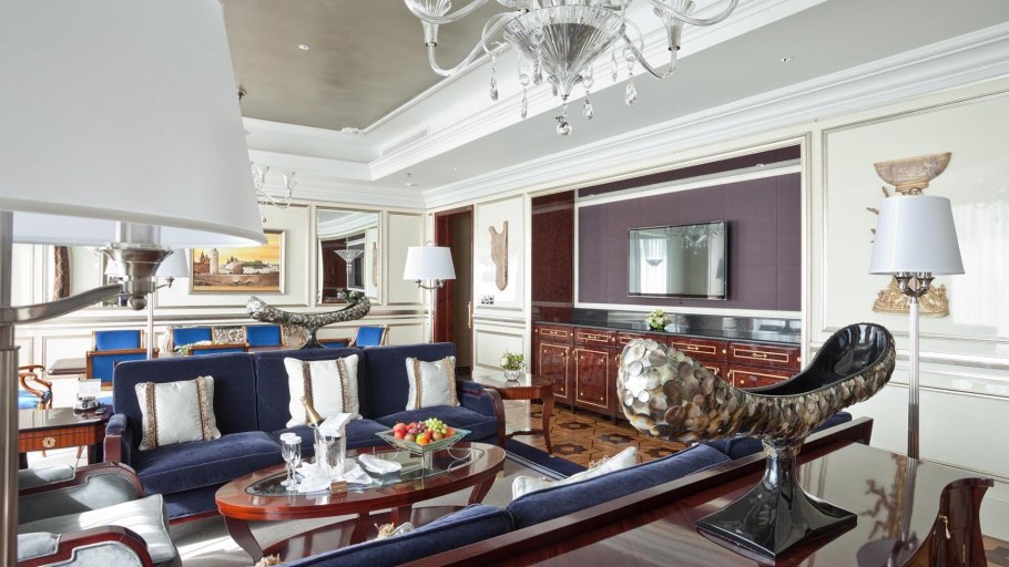 Лотте отель Москва Королевский Люкс