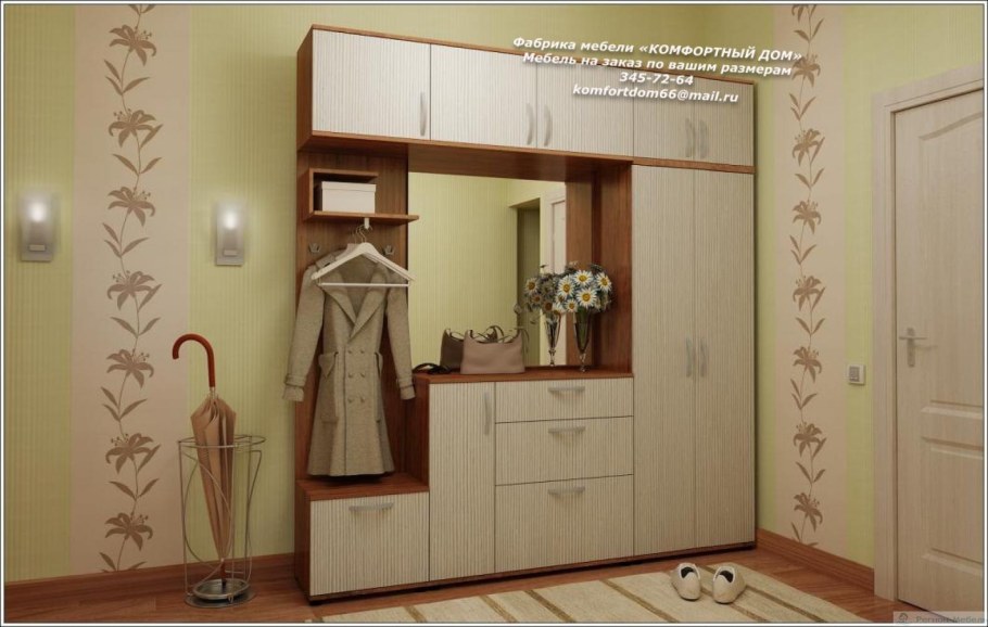 Прихожая с антресолью