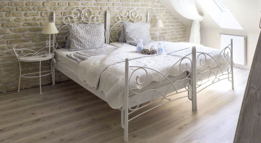 Белая кованая кровать икеа