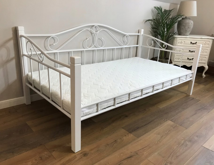 Ikea кровать железная 90 200