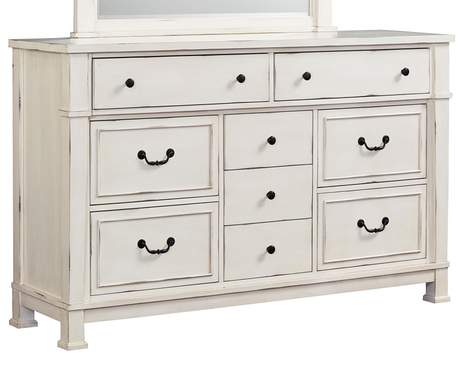 Бежевый старый комод